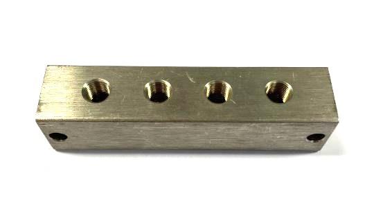 RVS 316 4x4 Smeernippelblok M10x1 2x Bev.gat.